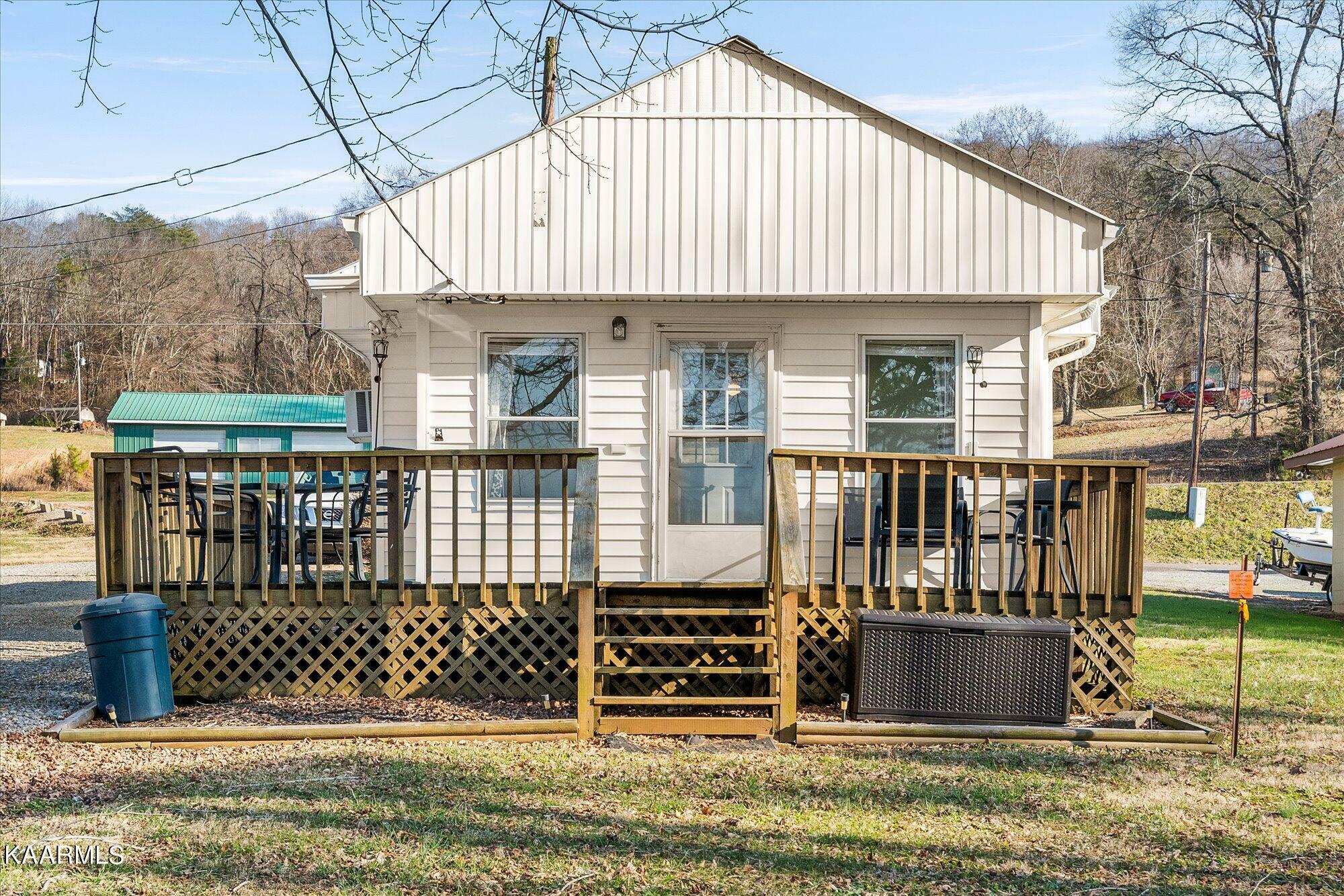 Property Photo:  3926 River Road  TN 37880 