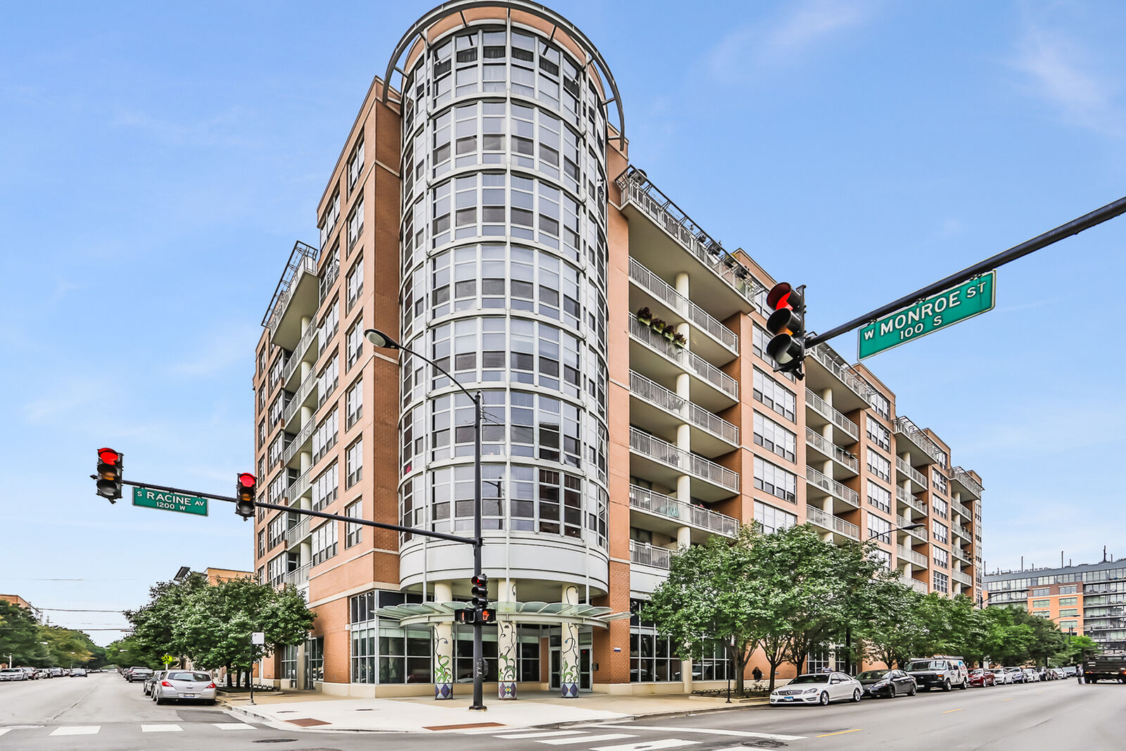 Property Photo: 1200 W Monroe Street 801 IL 60607