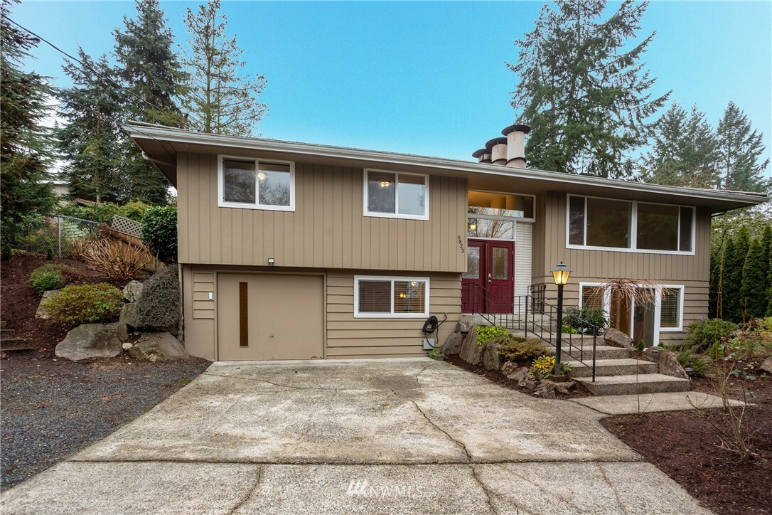 Property Photo:  6823 NE 155th Place  WA 98028 