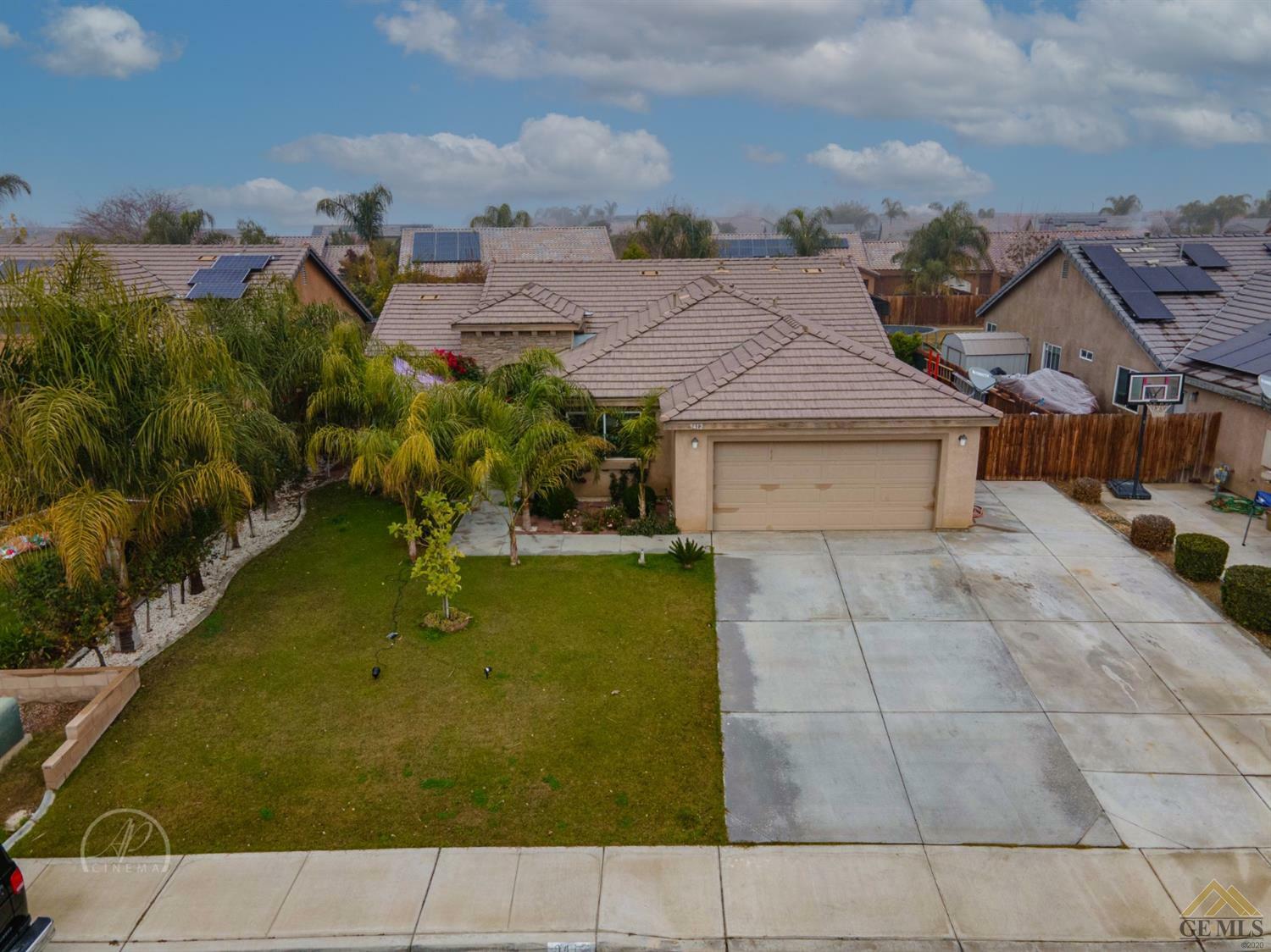 Property Photo:  9412 Red Rock Creek Way  CA 93311 