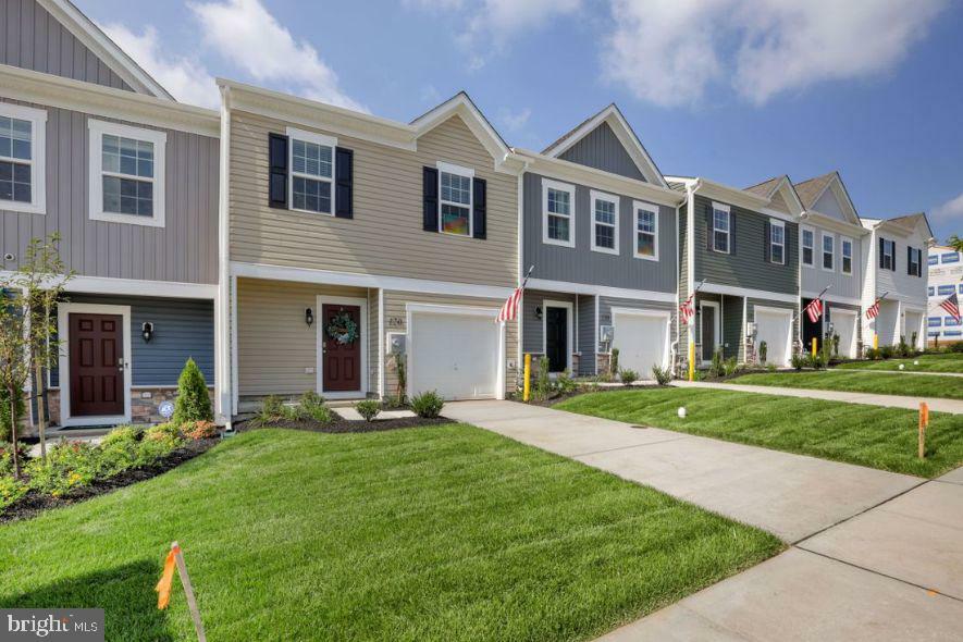 Property Photo: 360 Maple Run Drive PA 17404