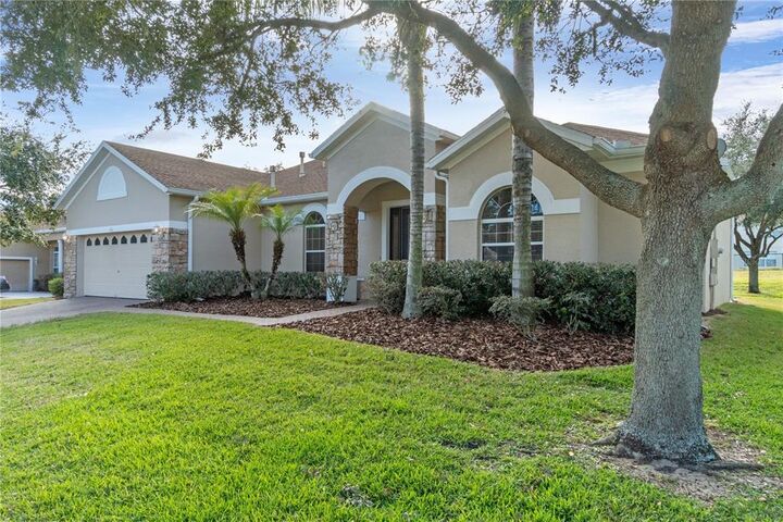 Property Photo:  3336 Tumbling River Drive  FL 34711 