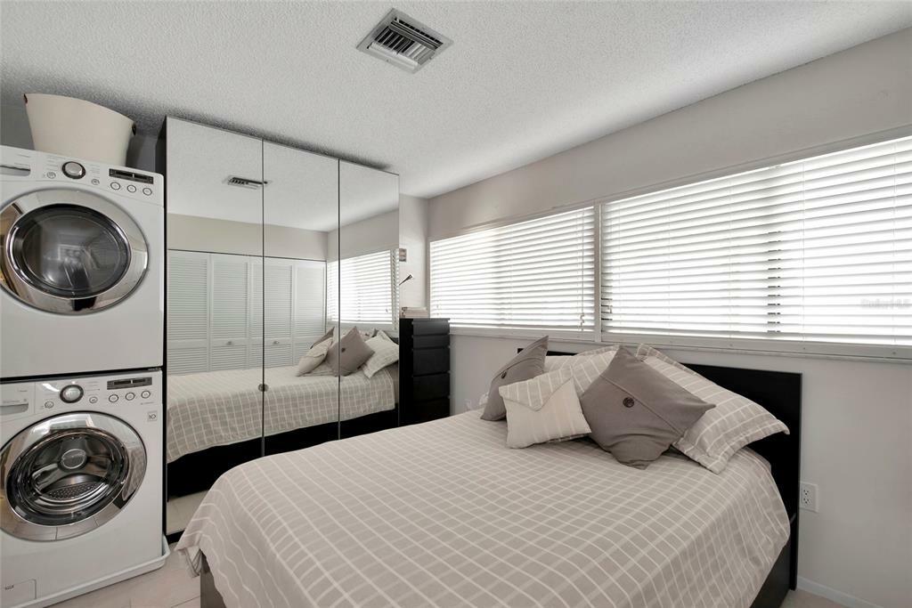 Property Photo:  3555 Longmeadow 28  FL 34235 