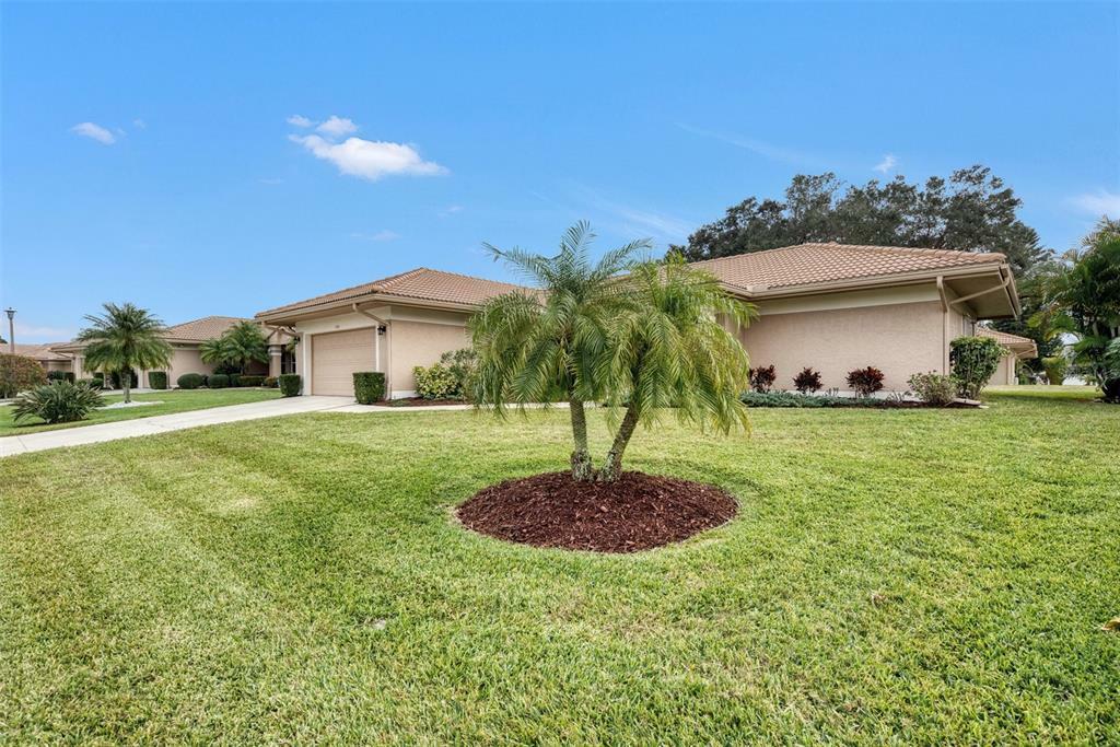 Property Photo: 3176 Willow Springs Circle FL 34293