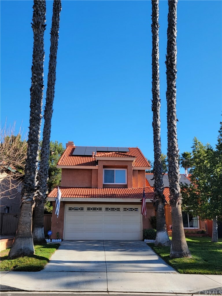 Property Photo:  24570 New Haven Drive  CA 92562 