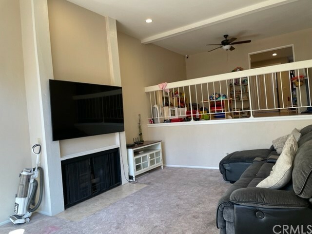Property Photo: 1505 Welldow Lane CA 92831