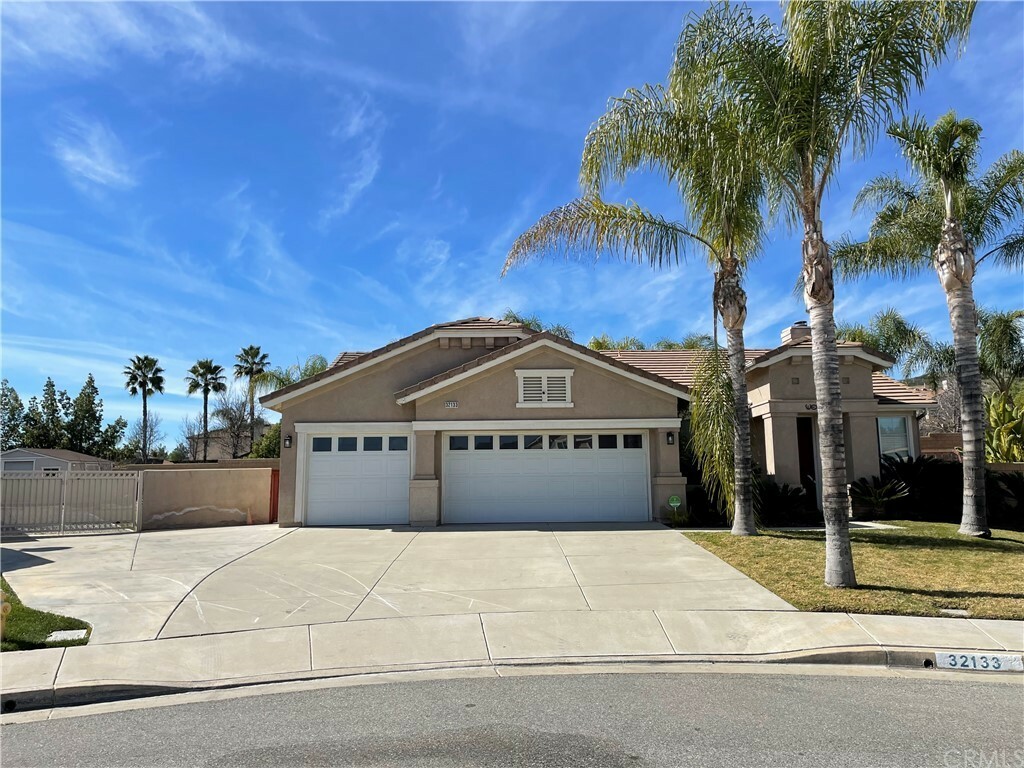 Property Photo: 32133 Renoir Road CA 92596