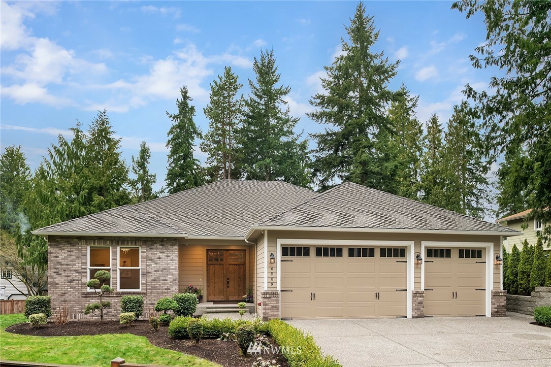 Property Photo:  6509 Fisher Road  WA 98026 