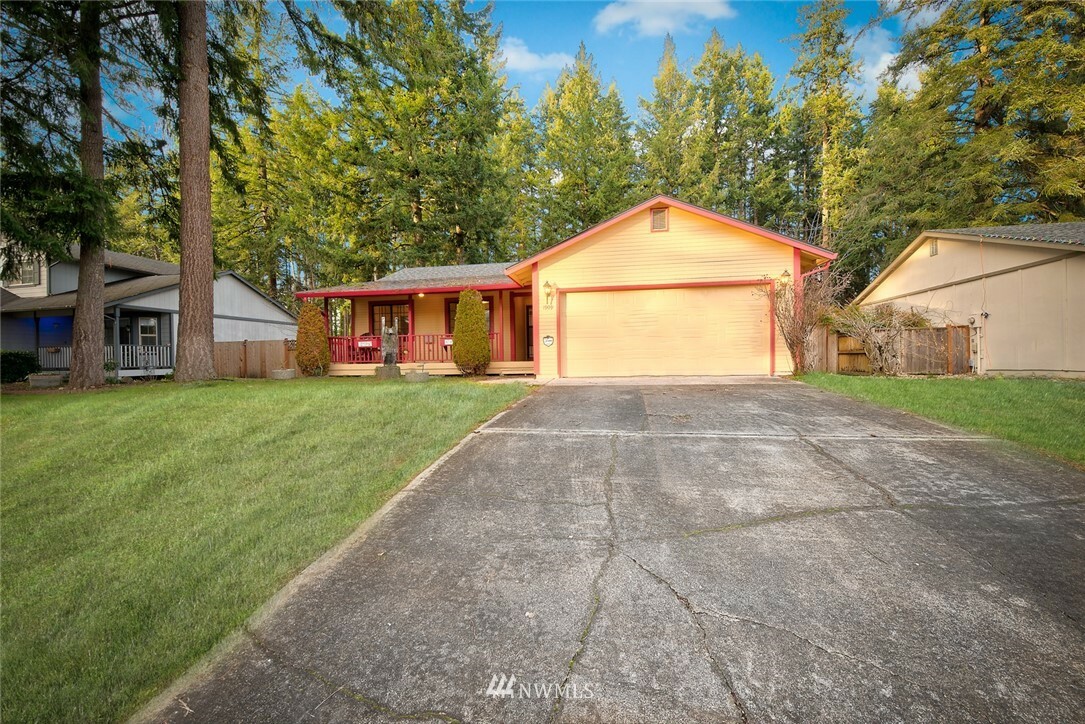 Property Photo:  1909 147th Street Ct E  WA 98445 