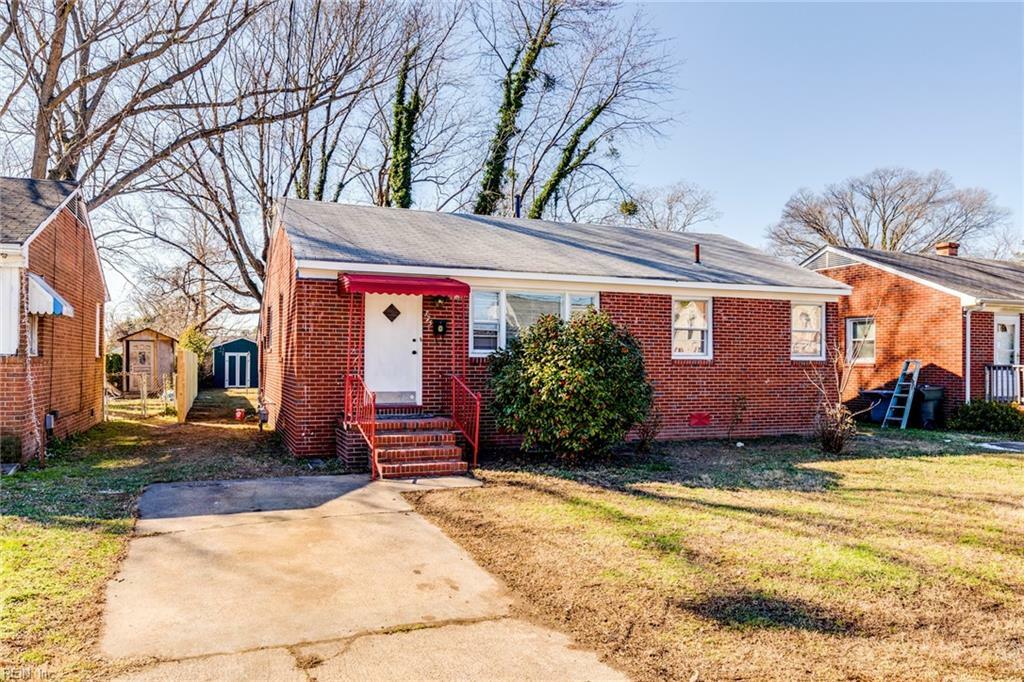 Property Photo:  375 Dewey Avenue  VA 23661 