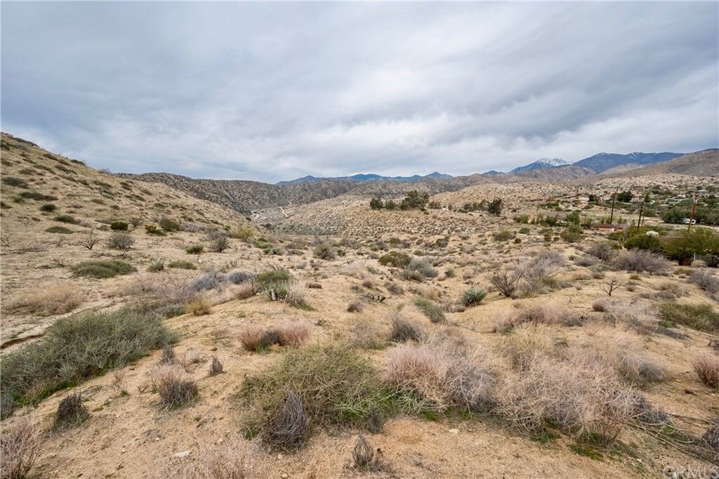 Property Photo:  123 Magnolia Drive  CA 92256 