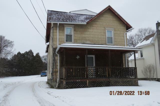 Property Photo:  504 1/2 Stevenson St  PA 18840 