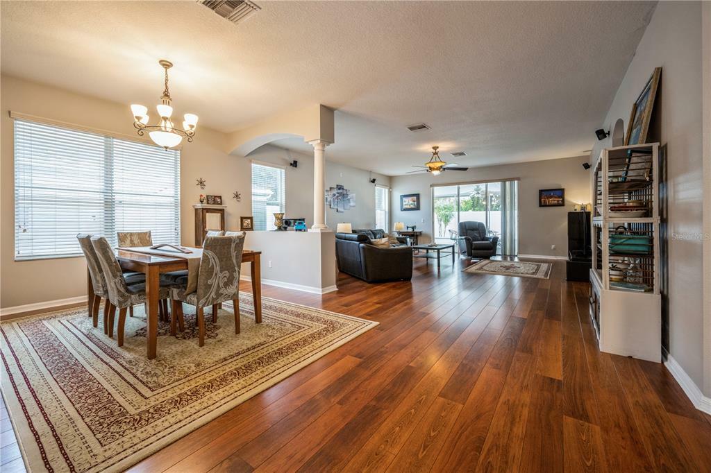 Property Photo:  8534 Canterbury Lake Boulevard  FL 33619 