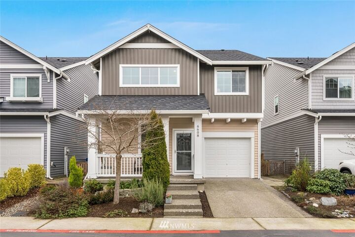 Property Photo:  6608 High Point Drive SW  WA 98126 