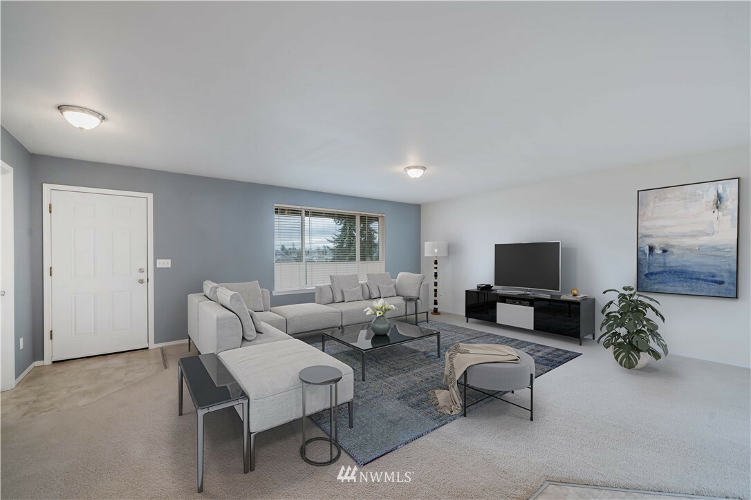 Property Photo: 1414 E Harrison Street WA 98404