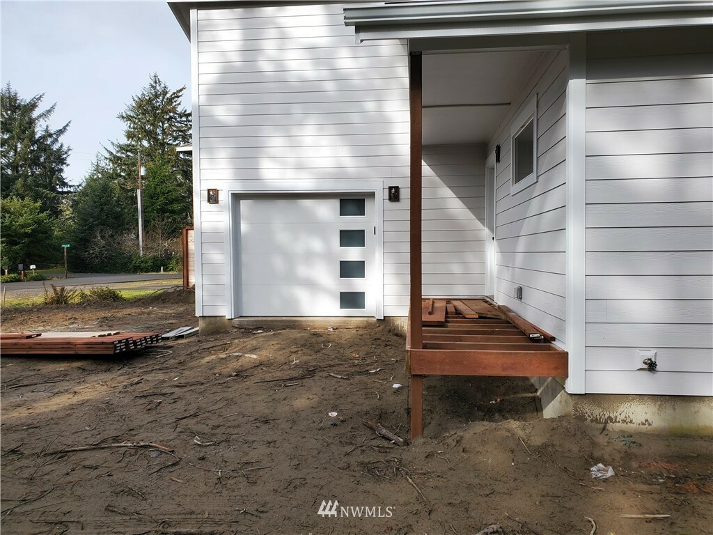 Property Photo:  876 Albion Street SE  WA 98569 