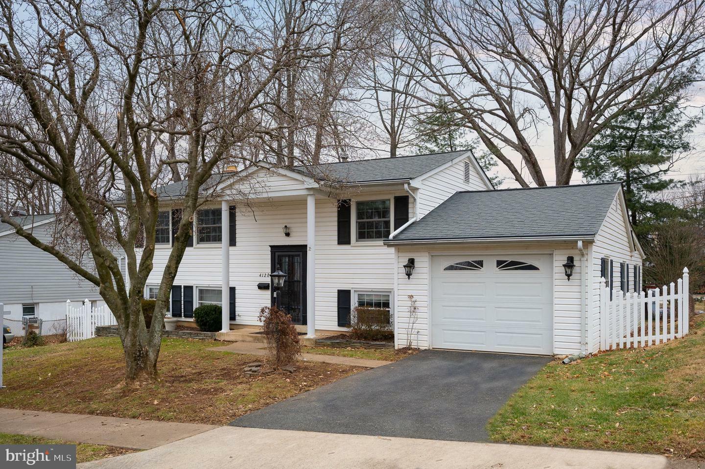 Property Photo:  4128 Granby Road  VA 22193 