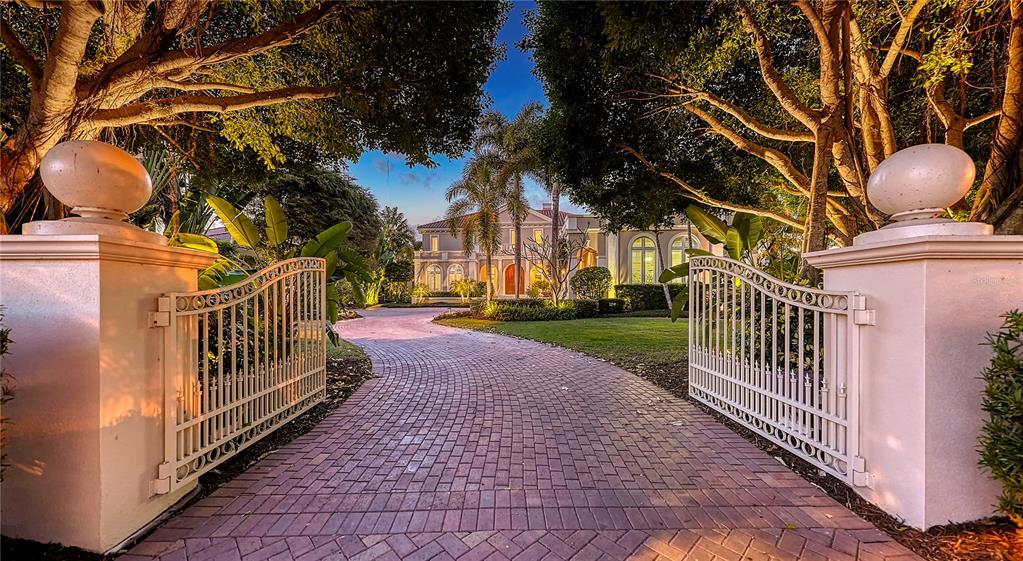 Property Photo: 1313 Westway Drive FL 34236