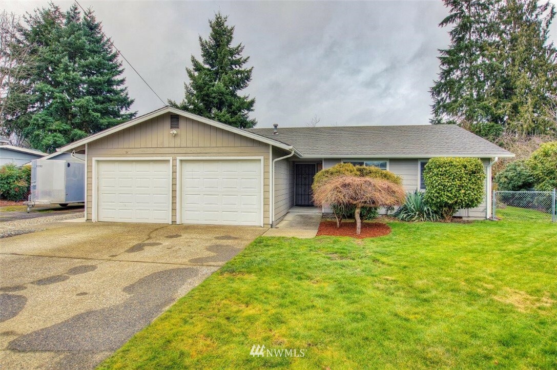 Property Photo:  1609 E Main Street  WA 98002 