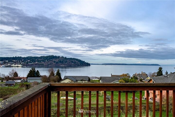 Property Photo:  11956 NE Jefferson Point Road  WA 98346 