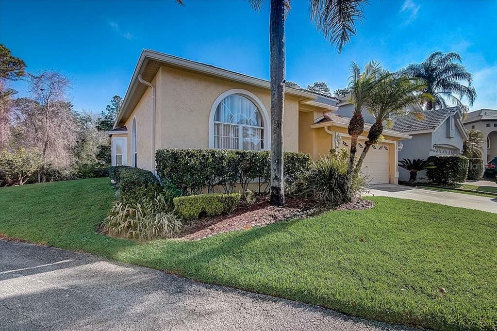 Property Photo: 3880 Becontree Place FL 32765