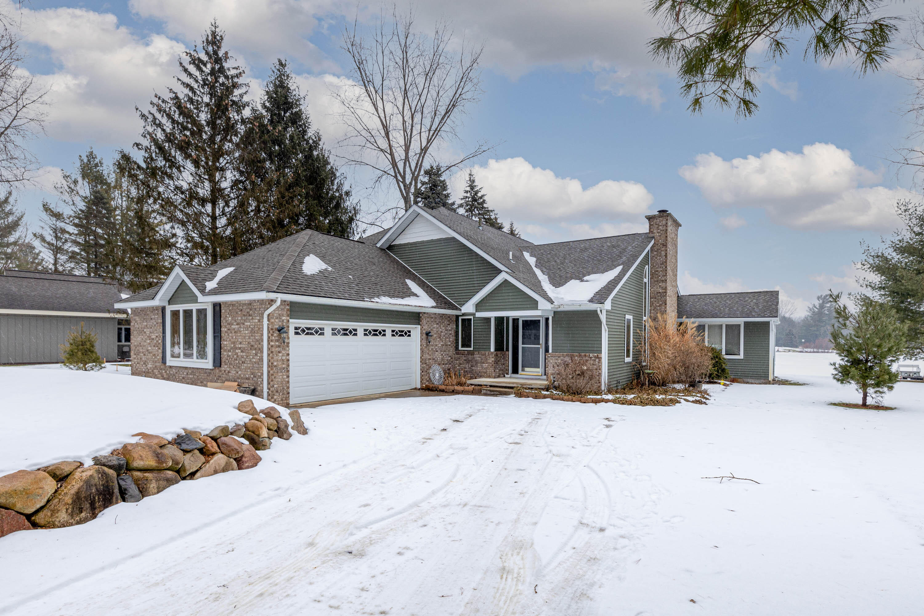 Property Photo: 8144 Island Court MI 49346