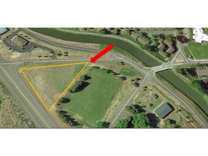 Property Photo:  Eberlein Avenue  OR 97601 