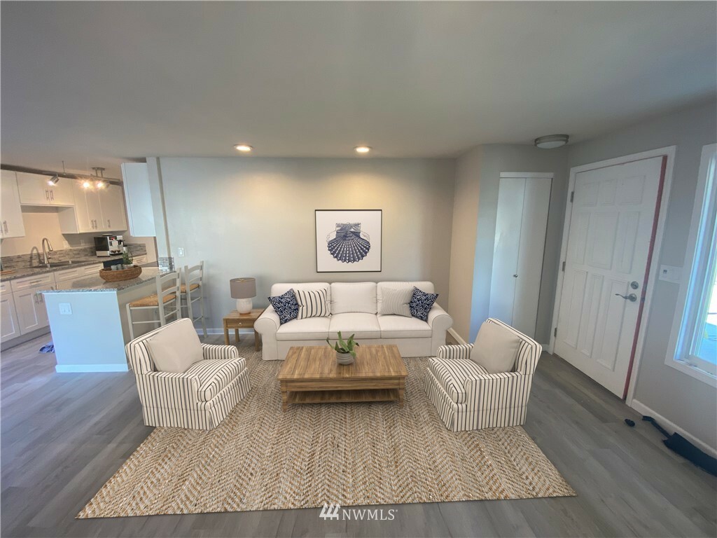 Property Photo: 24502 13th Avenue S WA 98198