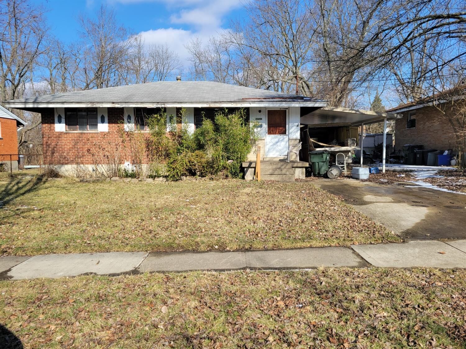 Property Photo: 10582 Thornview Dr OH 45241