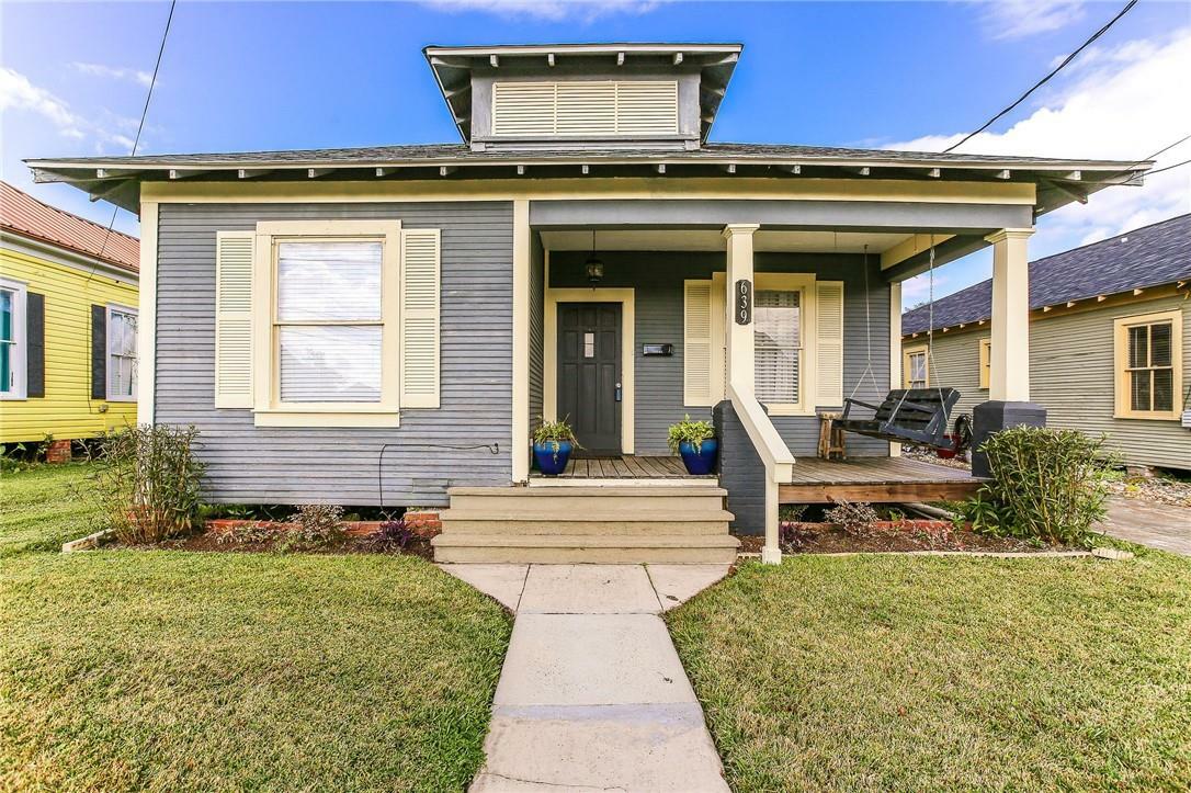 Property Photo:  639 Clarence Street  LA 70601 