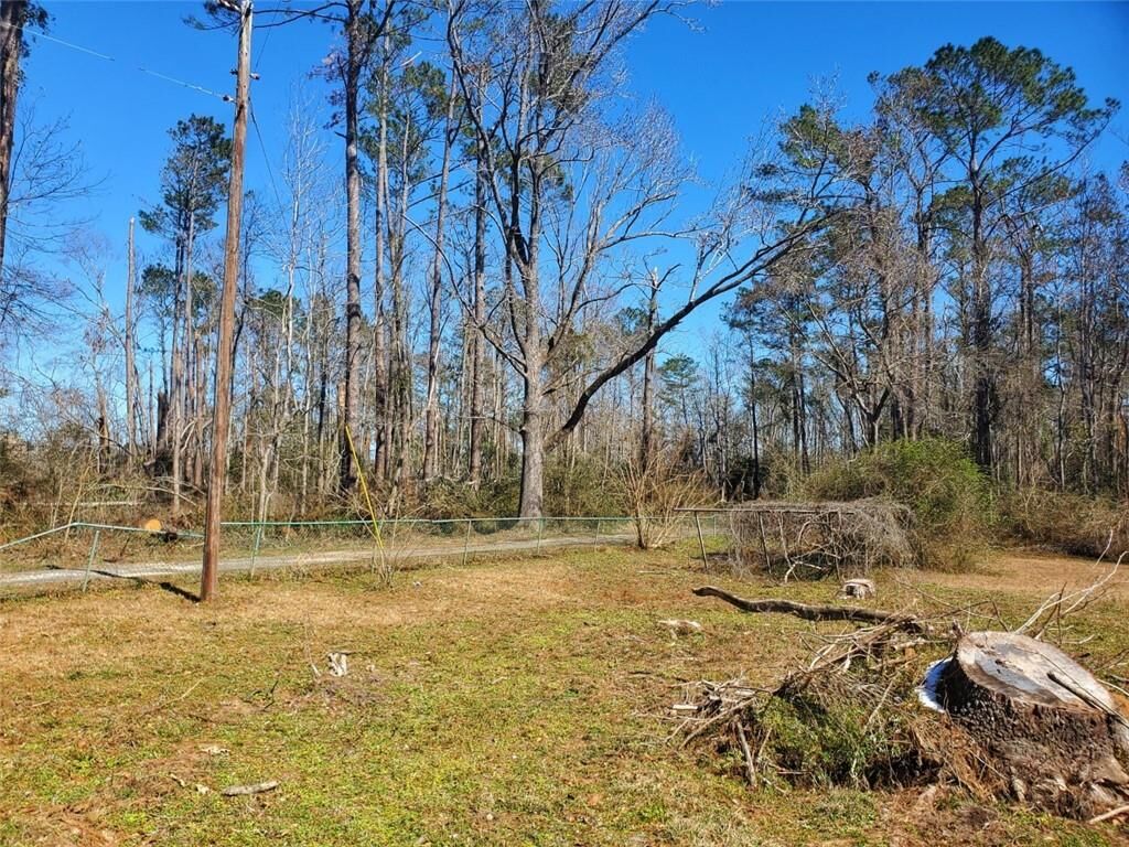 Property Photo:  215 Shelby Ashworth Road  LA 70634 