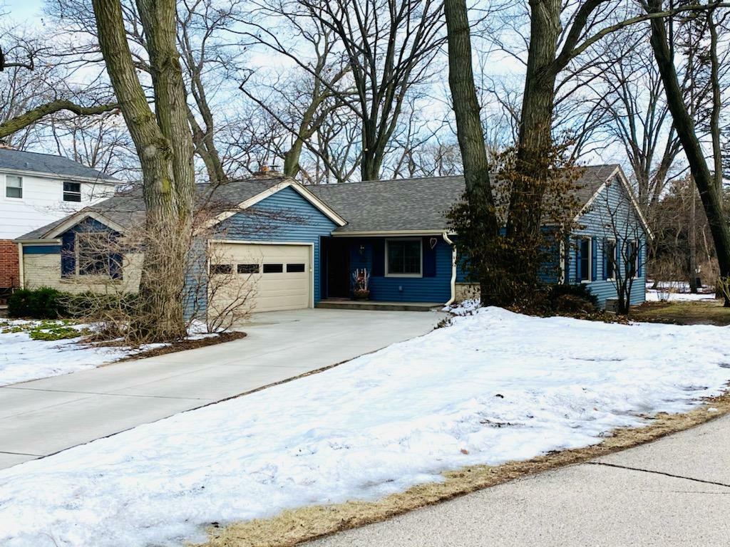 Property Photo:  3821 Alden Ct  WI 53405 