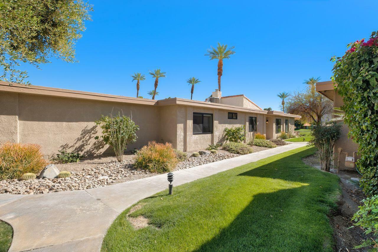 Property Photo: 21 Seville Drive CA 92270