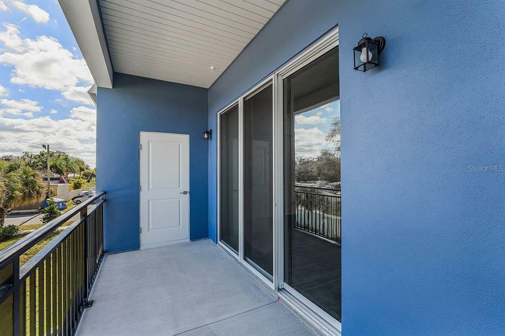 Property Photo: 5205 Eggleston Avenue 202 FL 32810