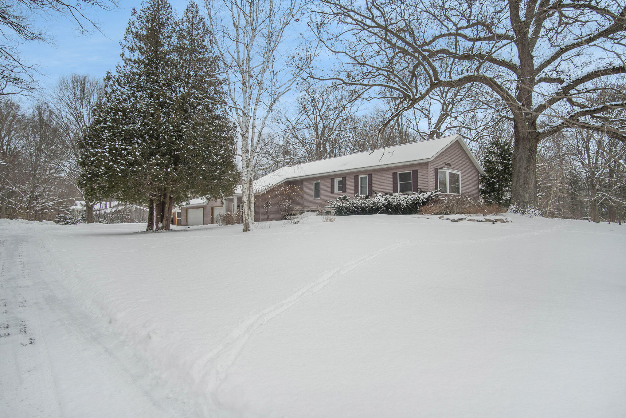 Property Photo:  15059 Kelly Street  MI 49456 