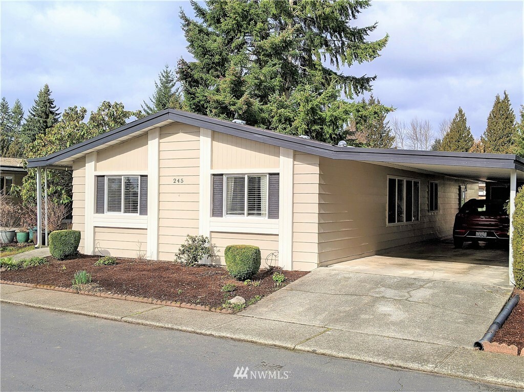 Property Photo:  201 Union Avenue SE 245  WA 98059 