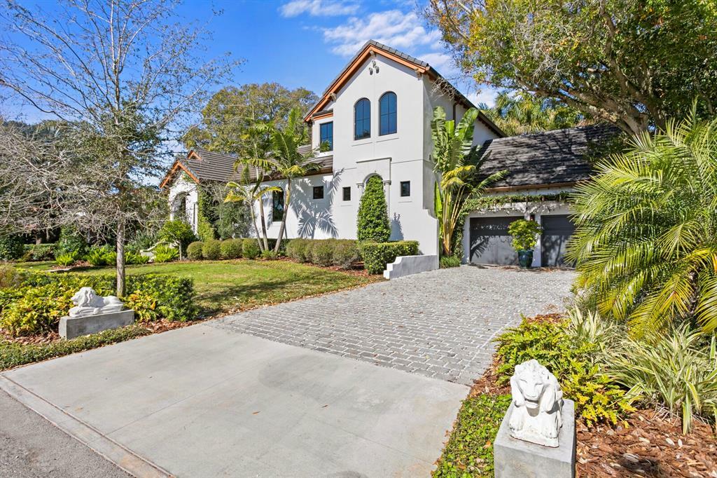 Property Photo: 1772 Brightwaters Boulevard NE FL 33704