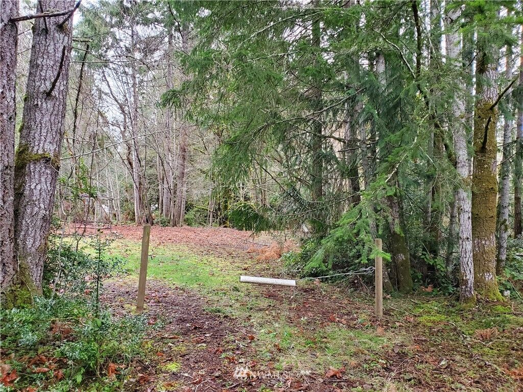 Property Photo: 751 E McMickin Road WA 98584