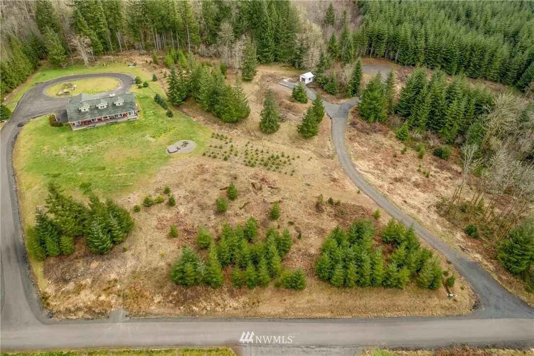 Property Photo:  124 Glenview Lane  WA 98522 