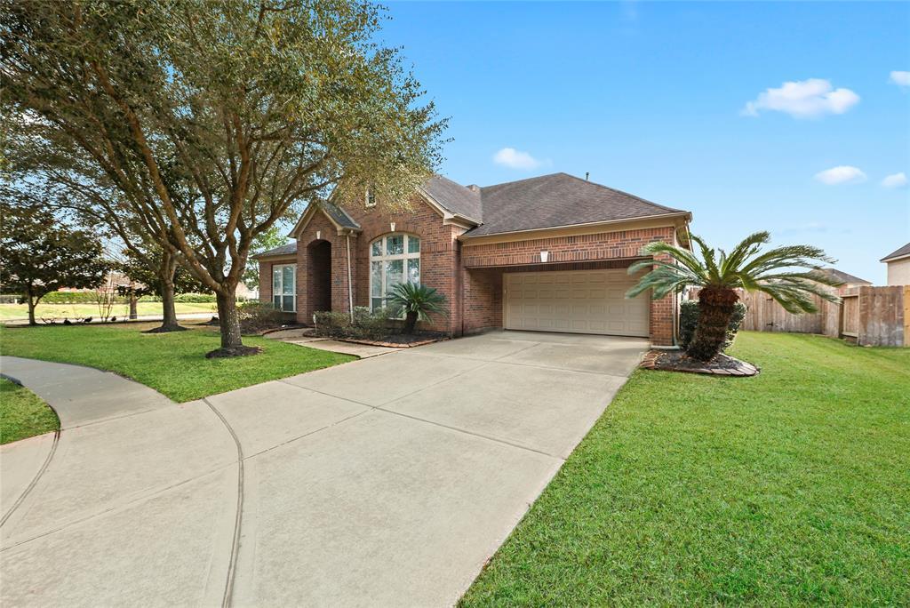 Property Photo:  114 Rivercove Lane  TX 77406 