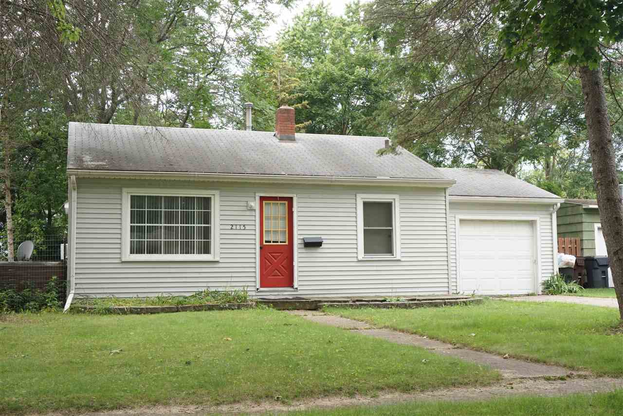 2115 Carolina St.  Midland MI 48642 photo