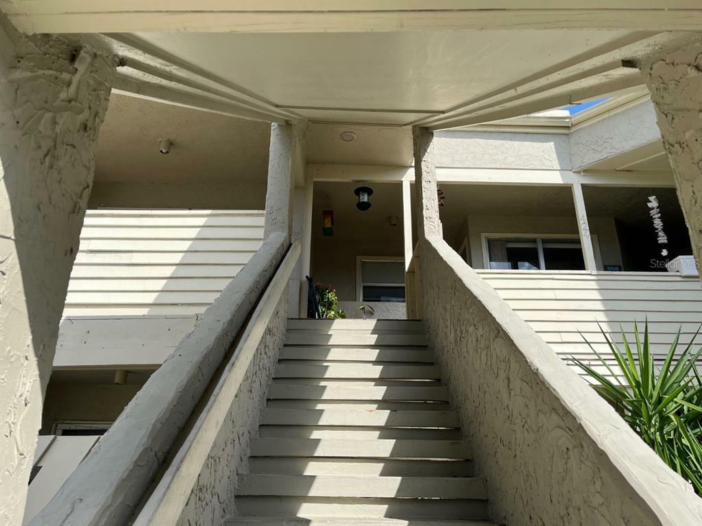 Property Photo:  426 Windrush Bay Drive  FL 34689 