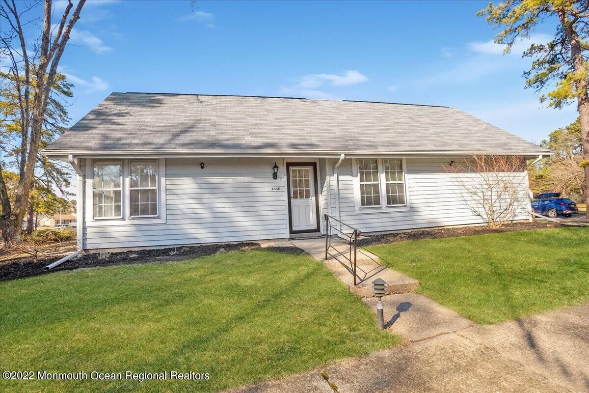 Property Photo: 455E Chesterfield Court NJ 08759