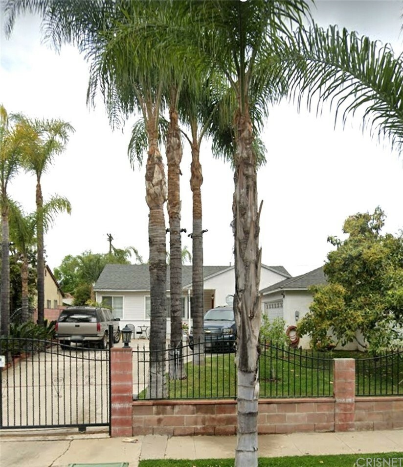 Property Photo:  10157 Bevis Avenue  CA 91345 