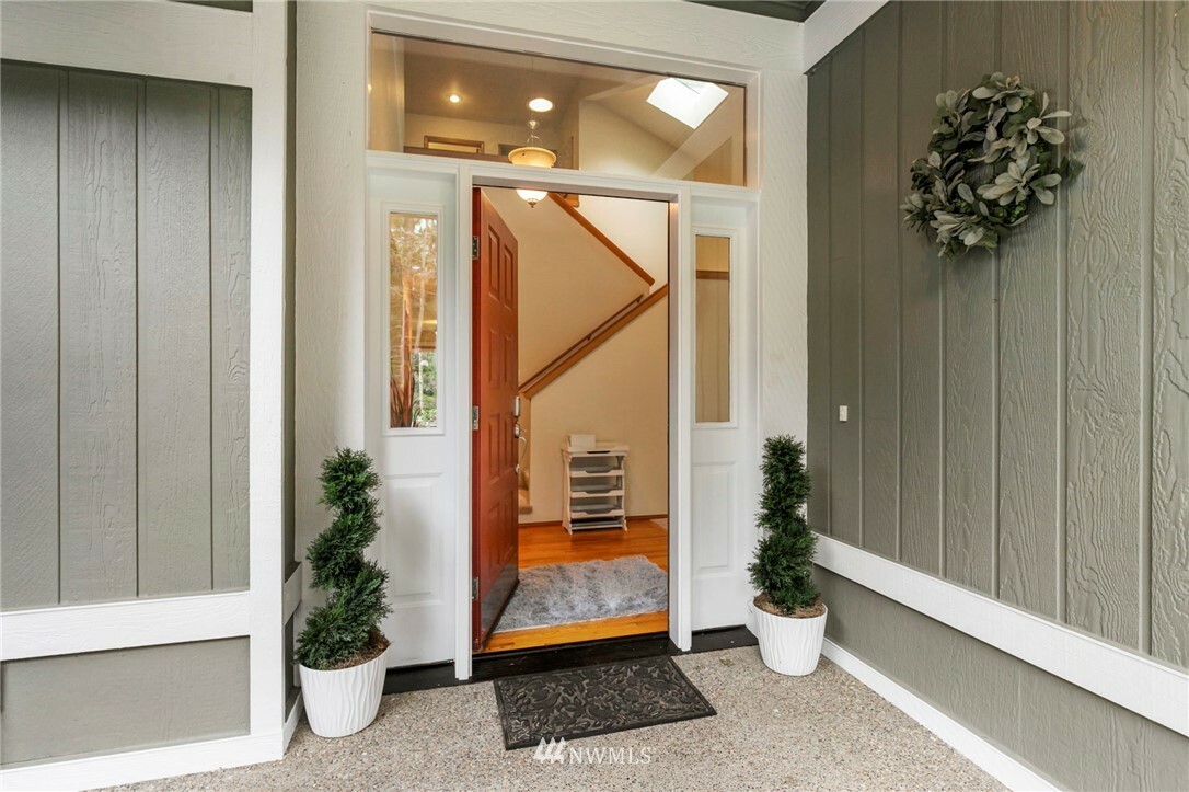 Property Photo: 7182 SW Parkstone Lane WA 98367