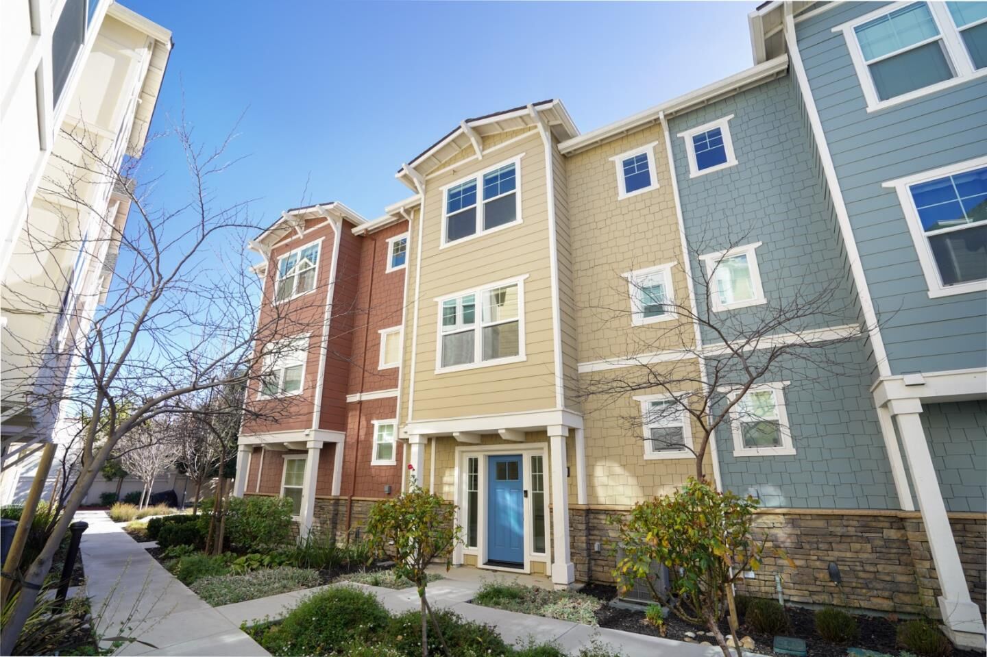 Property Photo:  326 Amaryllis Terrace  CA 94086 