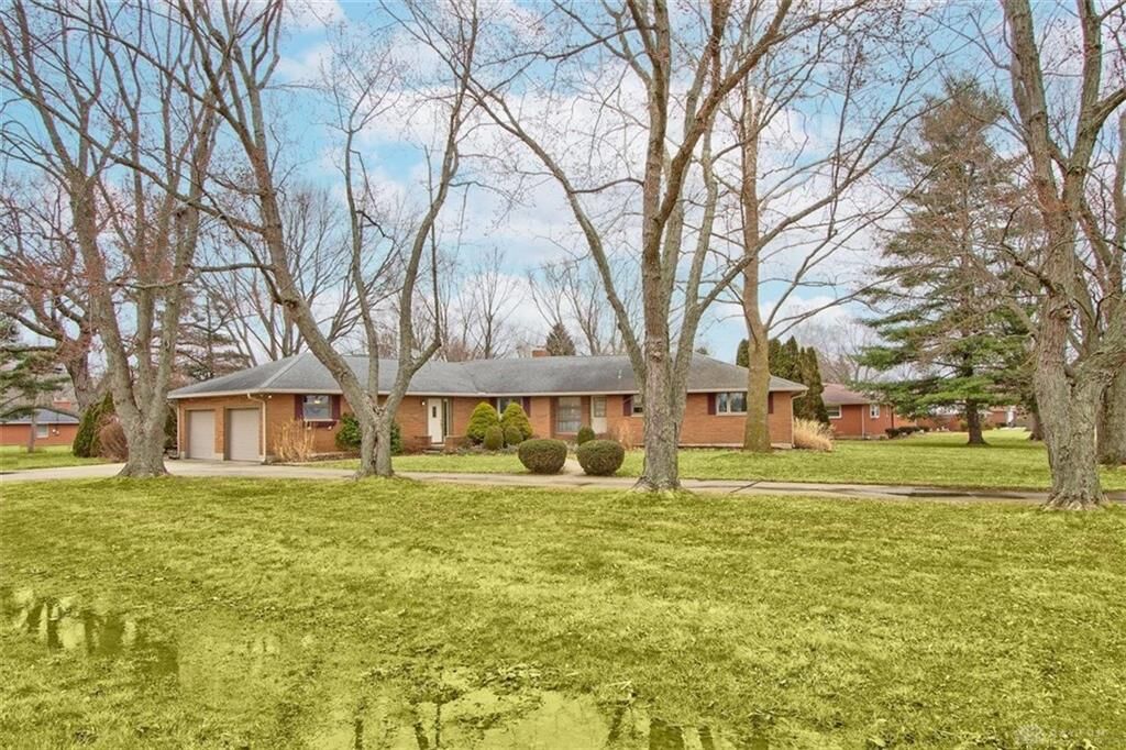 Property Photo:  909 Barnhart Road  OH 45373 