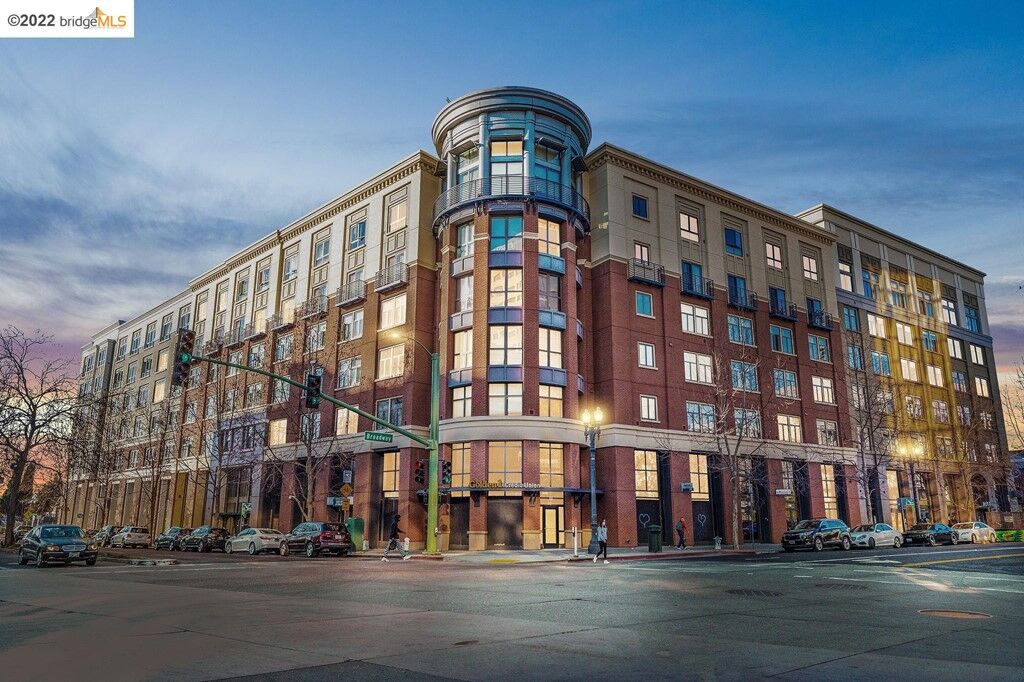 Property Photo:  438 W Grand Ave 405  CA 94612 