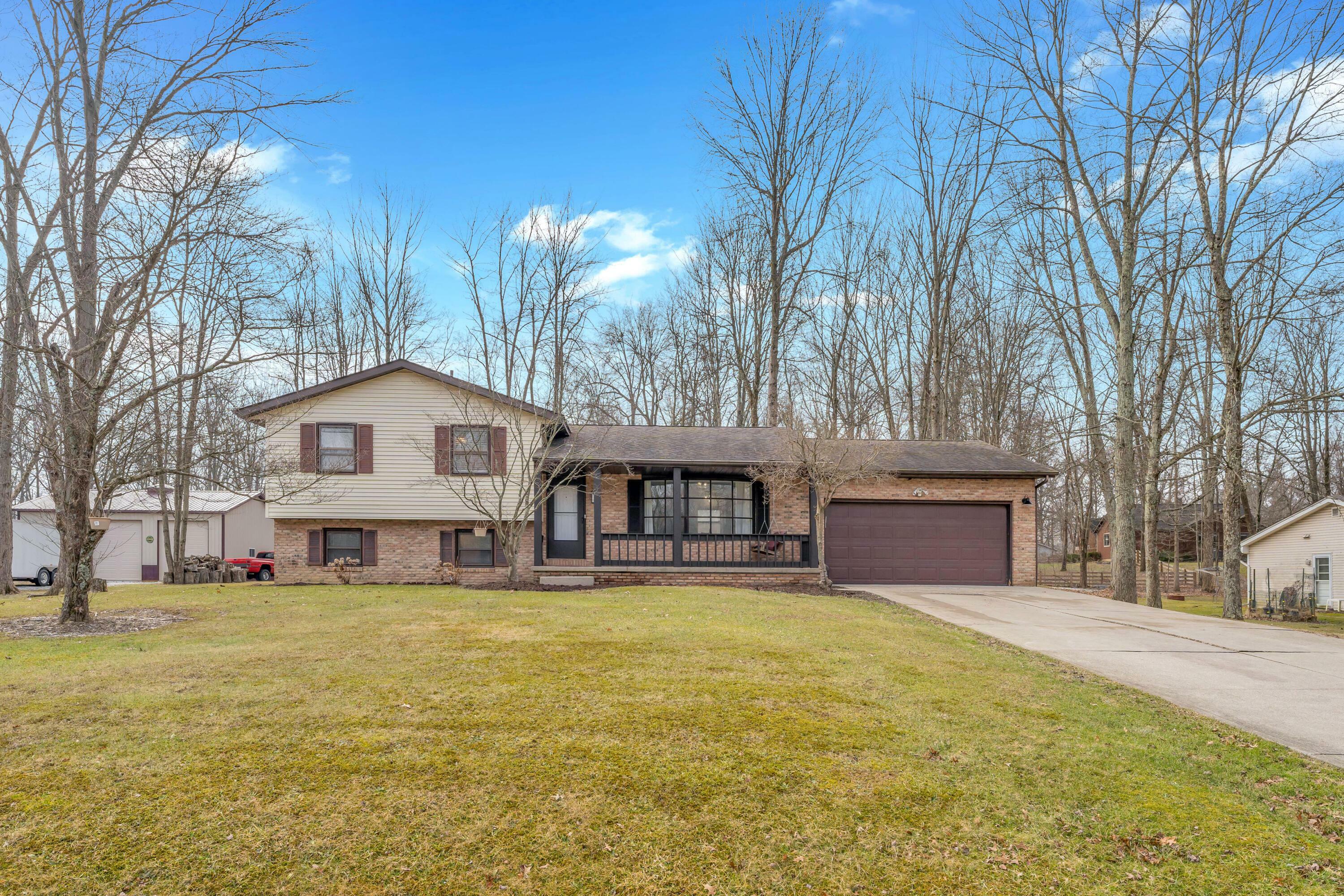 Property Photo: 225 Carryback SW Drive OH 43062