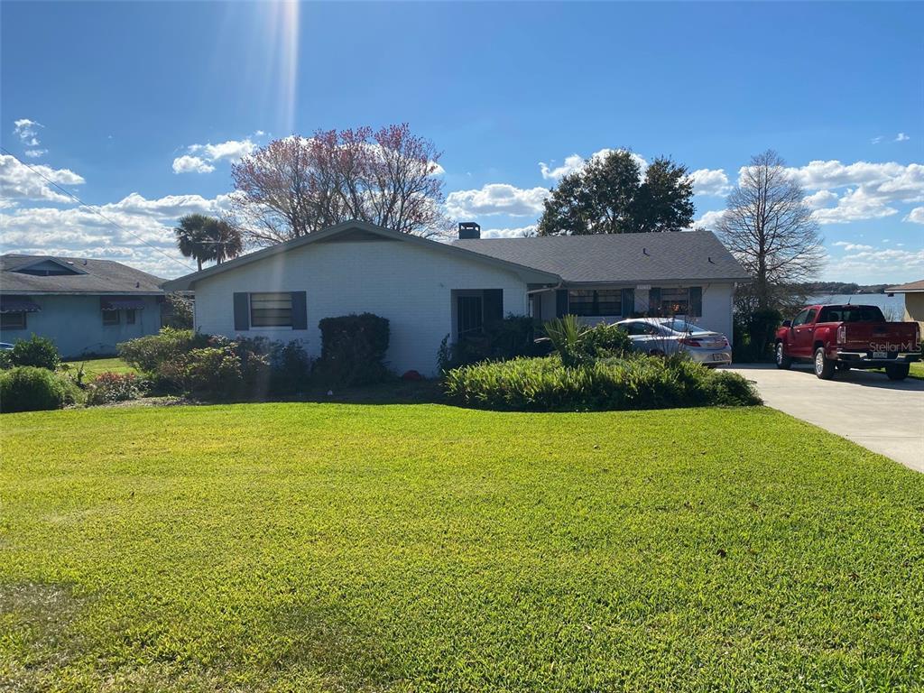 Property Photo: 33732 Picciola Drive FL 34731